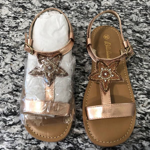 NIB - Billieblush Big Girls Sandals